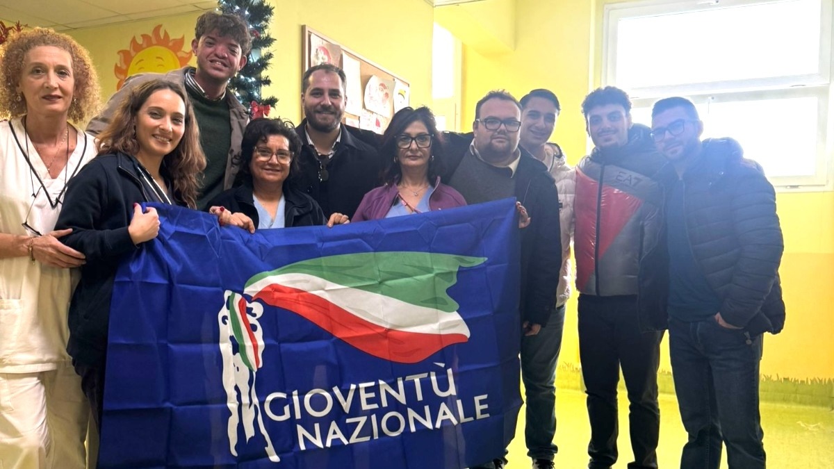 Gioventù Nazionale Crotone: a Natale un piccolo gesto può regalare un grande sorriso - 