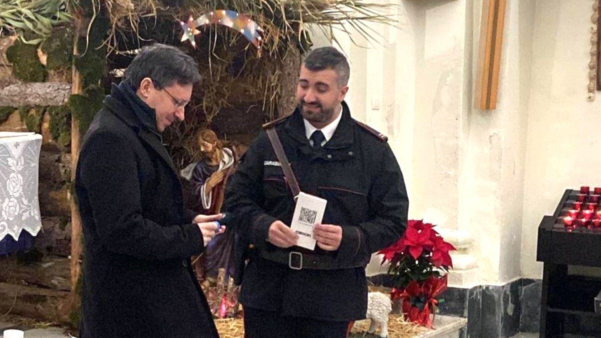 Simeri Crichi - Truffe agli anziani: informazione e prevenzione al centro dell’incontro in Parrocchia - 