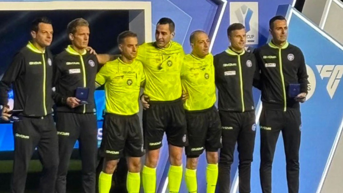 Lamezia Terme celebra Valerio Vecchi alla finale di Supercoppa Italiana - 