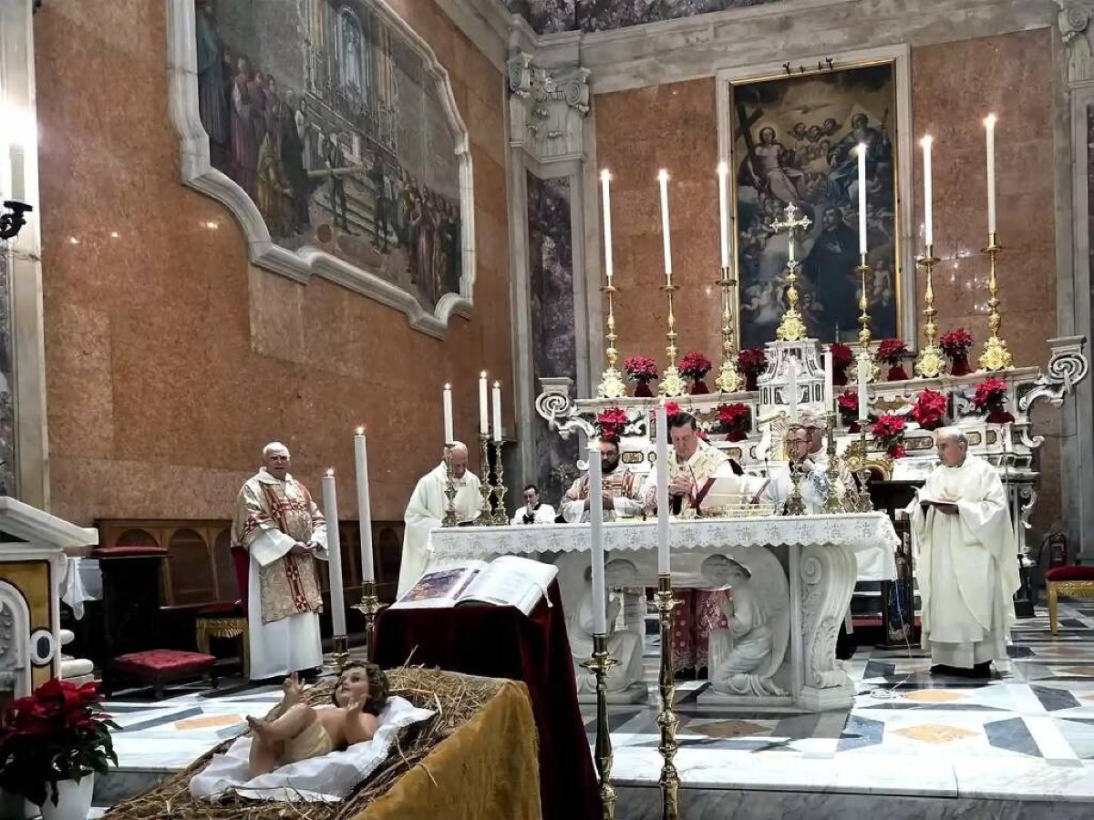 Catanzaro - La Pace Nata dal Bambino: L’Omelia di Monsignor Maniago alla Messa di Natale - 