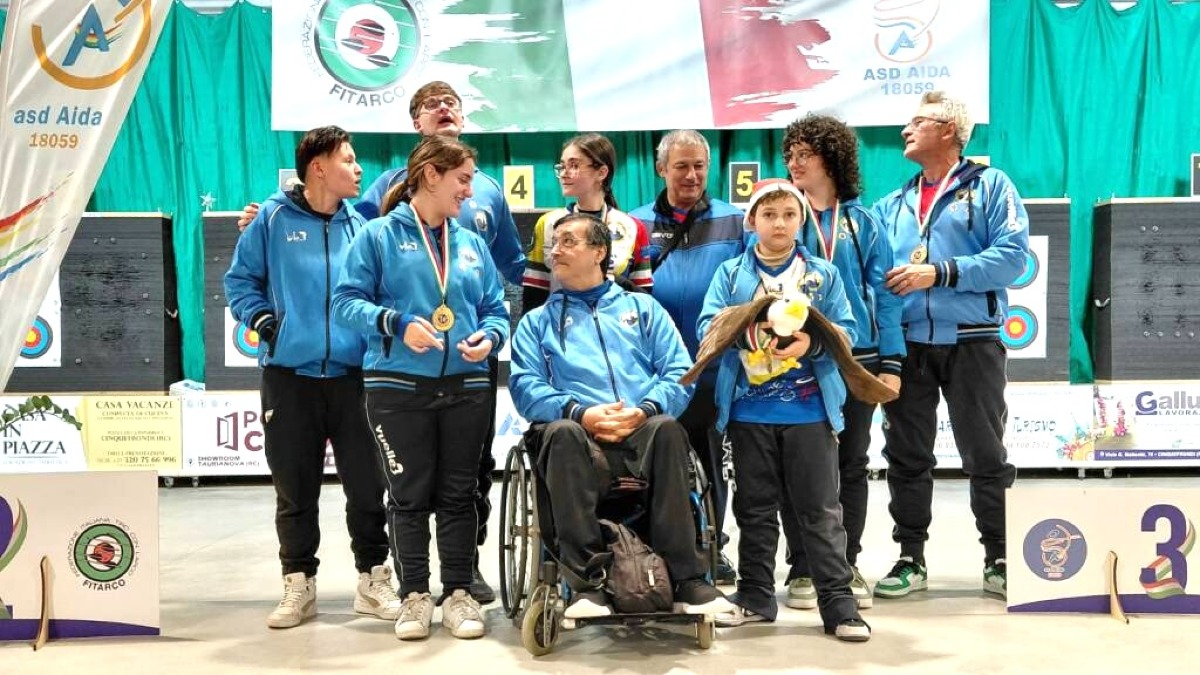 Cinquefrondi, l’Arcieri Club Lido chiude il 2025 con un ricco bottino di medaglie - 