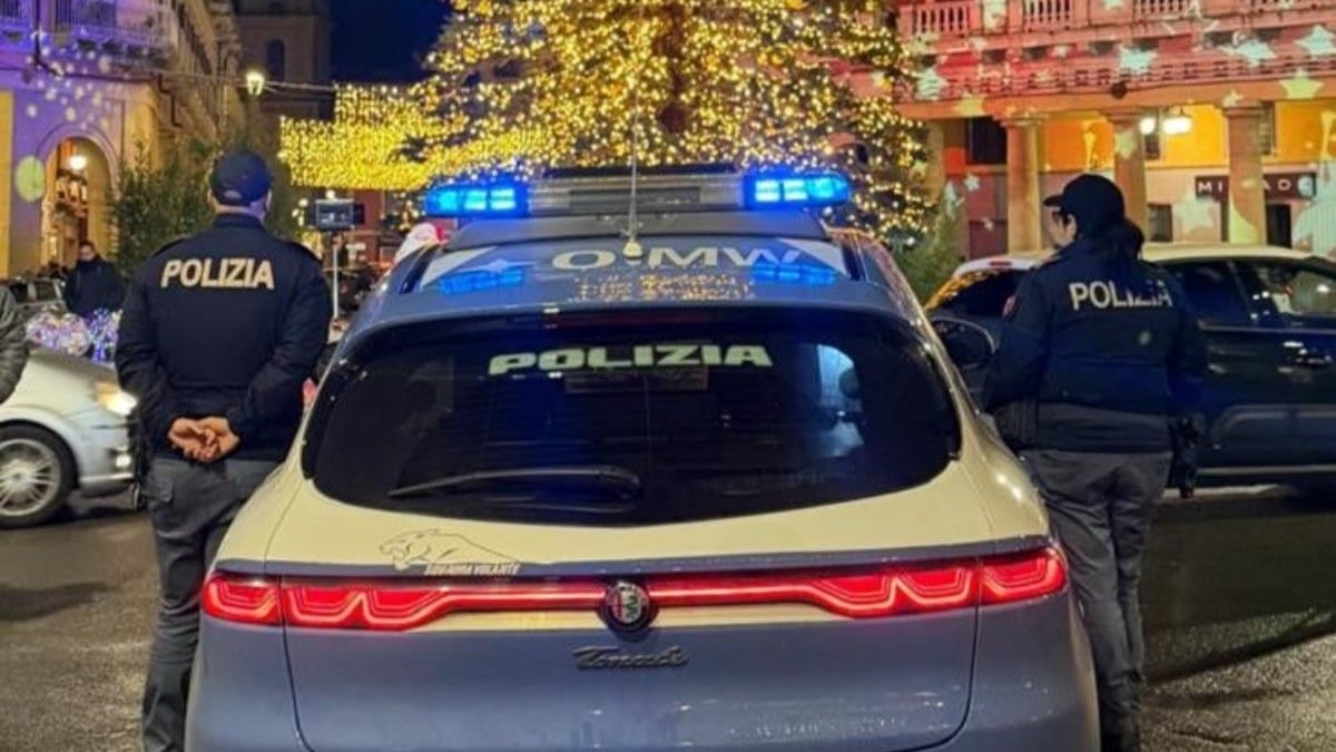 Serie di controlli straordinari a Crotone: oltre 500 persone identificate durante le festività natalizie - 