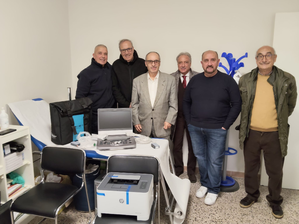 Maida - Un ecografo portatile al Lions Club Maida Feudo - 