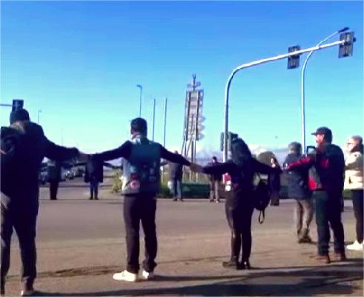 Basta Vittime sulla Strada Statale 106: Sit-in per la messa in sicurezza dello svincolo di Sibari - 