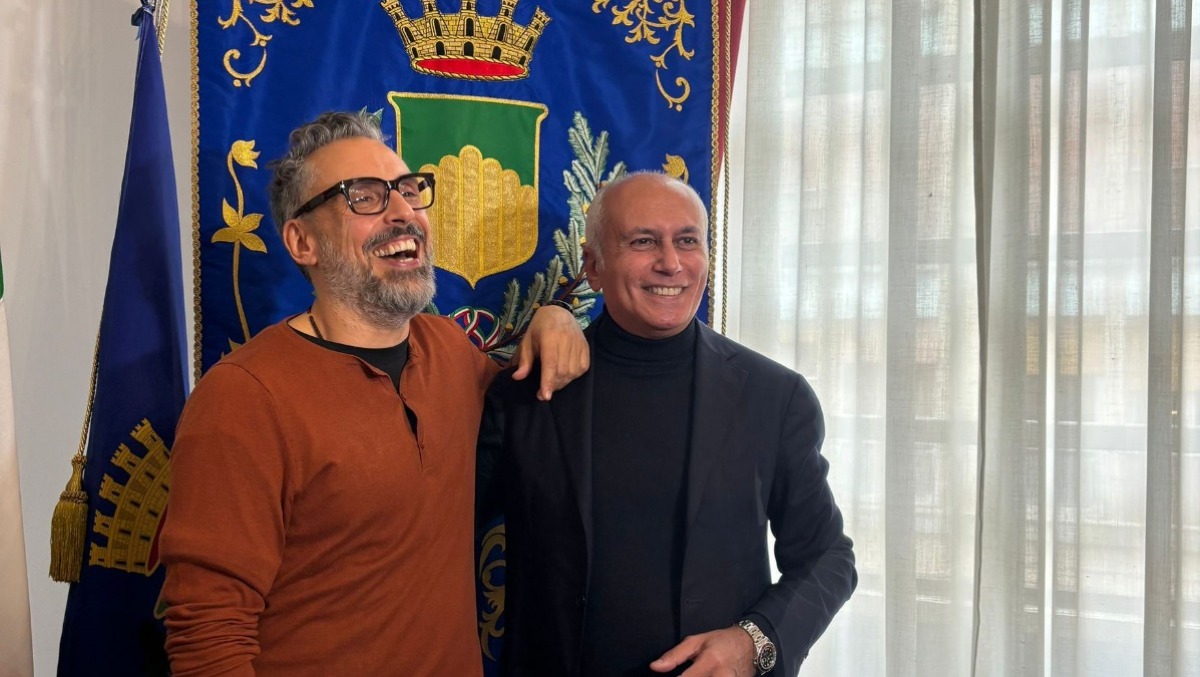 Cosenza si prepara ad accogliere il suo Brunori per la Notte di Capodanno - 