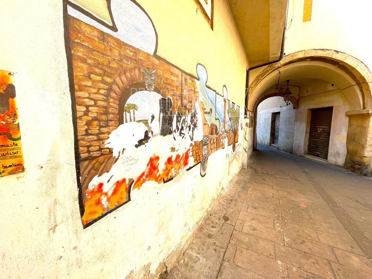 Centro storico di Crotone, l’appello dal quartiere che muore - 