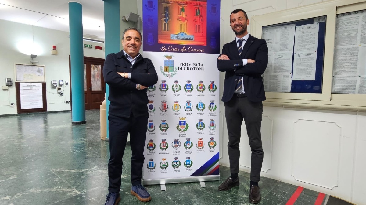 Fabio Manica assume la guida della Provincia di Crotone - 