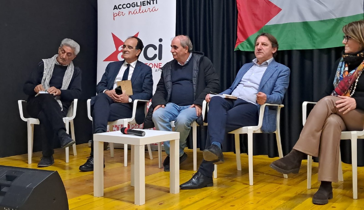 Crotone, lavoro, ambiente e bonifiche - Bruno: "Dal confronto culturale un impegno politico per il futuro della Calabria” - 