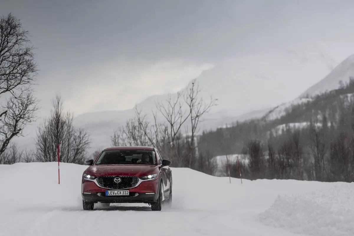 Mazda i-Activ AWD, l’arte di guidare in inverno - 