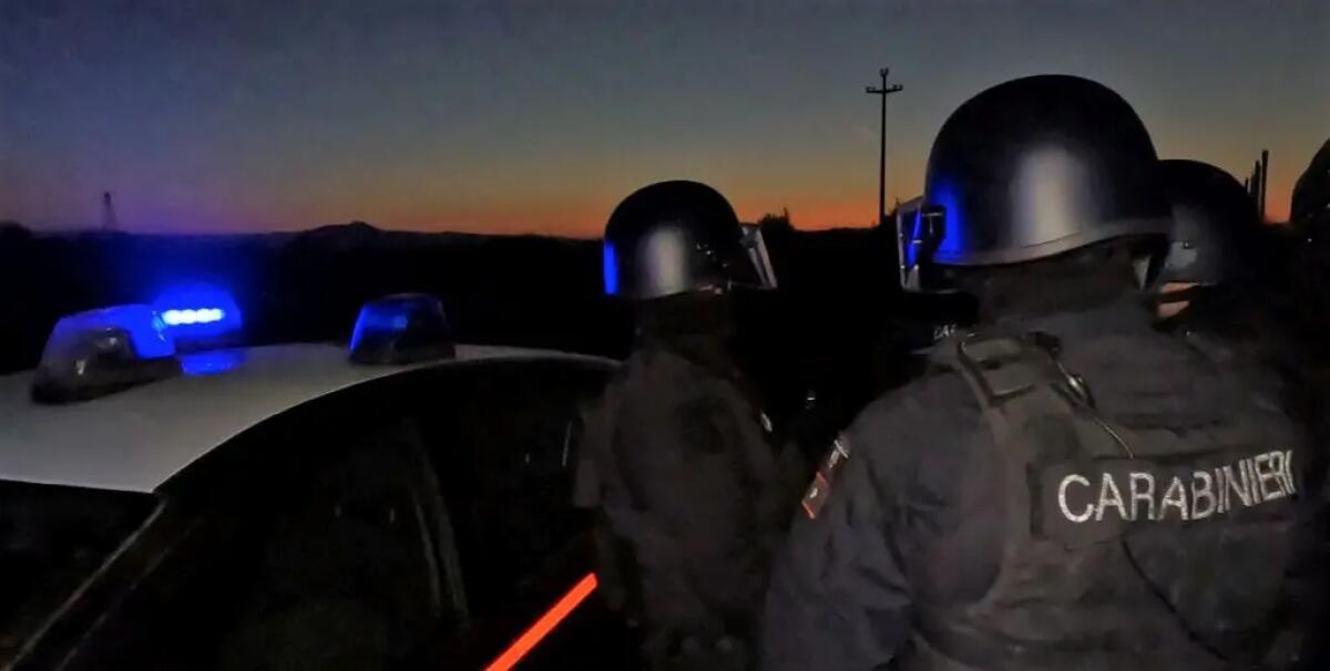 Camorra, sei arresti per estorsioni nel casertano - 