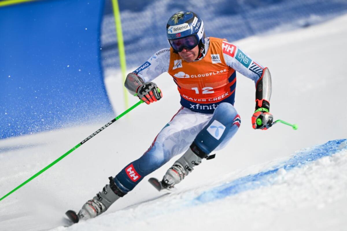 Haugan vince lo Slalom in Val d’Isere, Vinatzer quarto in rimonta - 