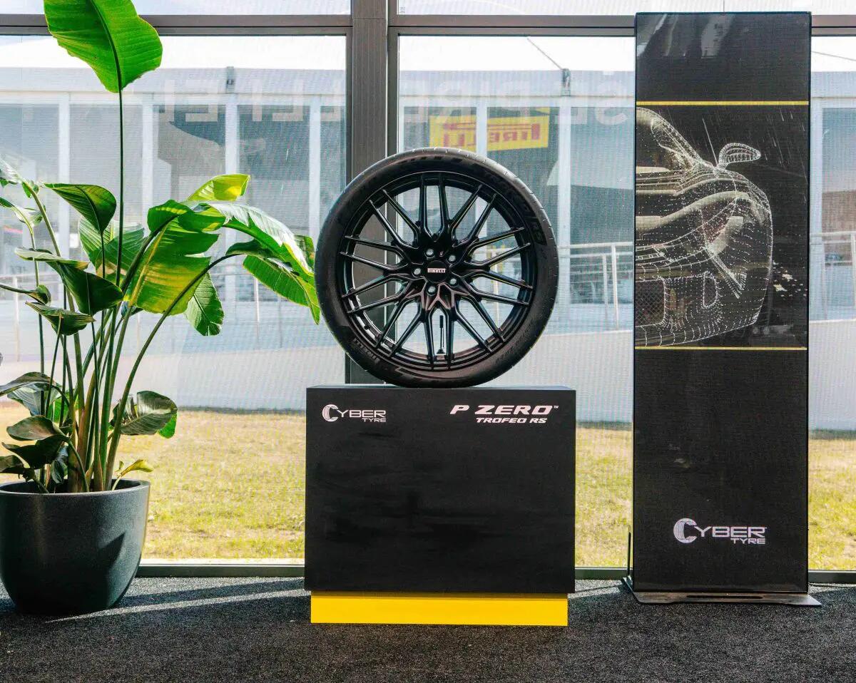 Il sistema Pirelli Cyber Tyre premiato in tutto il mondo - 