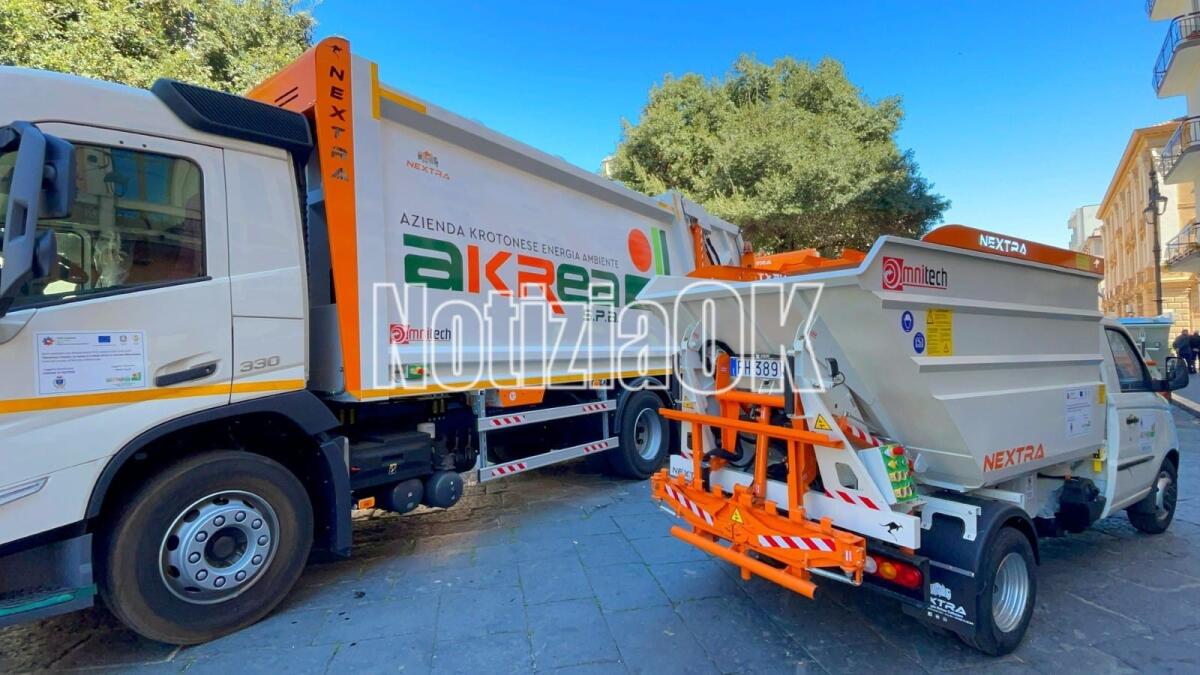 Crotone, mezzi di Akrea in quarantena, rallentamenti nella raccolta dei rifiuti urbani - 
