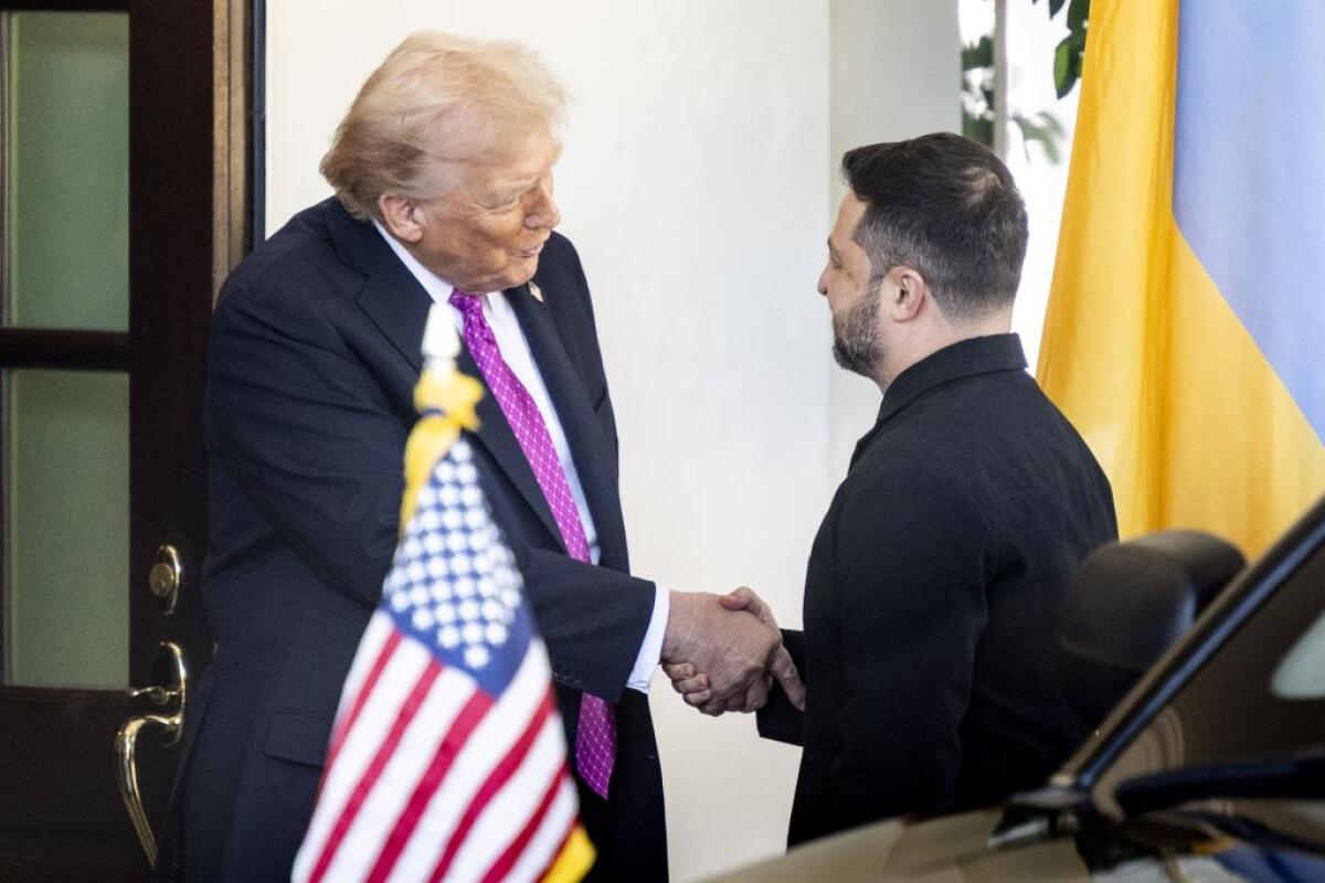 Vertice sull’Ucraina, Trump “Molto vicini alla pace”. Zelensky “Colloqui positivi” - 