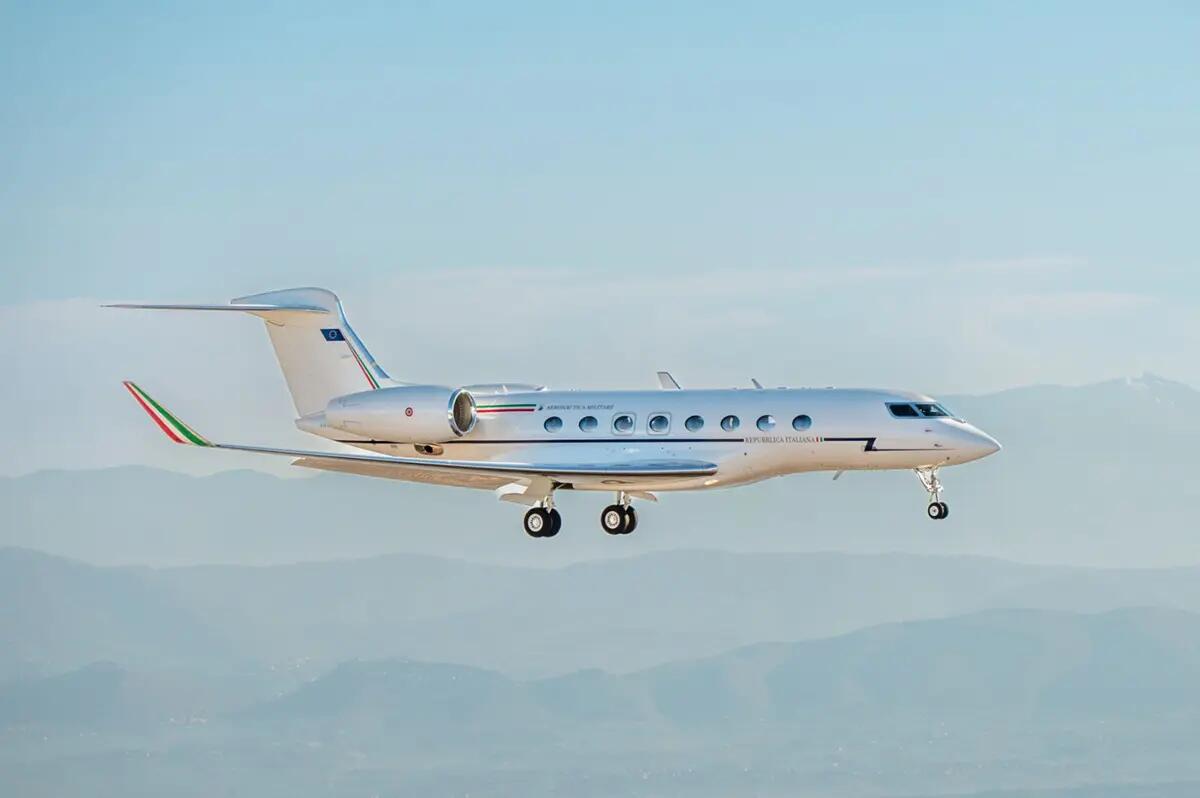 Aeronautica Militare, trasporto sanitario d’urgenza per una 13enne da Reggio Calabria a Roma - 