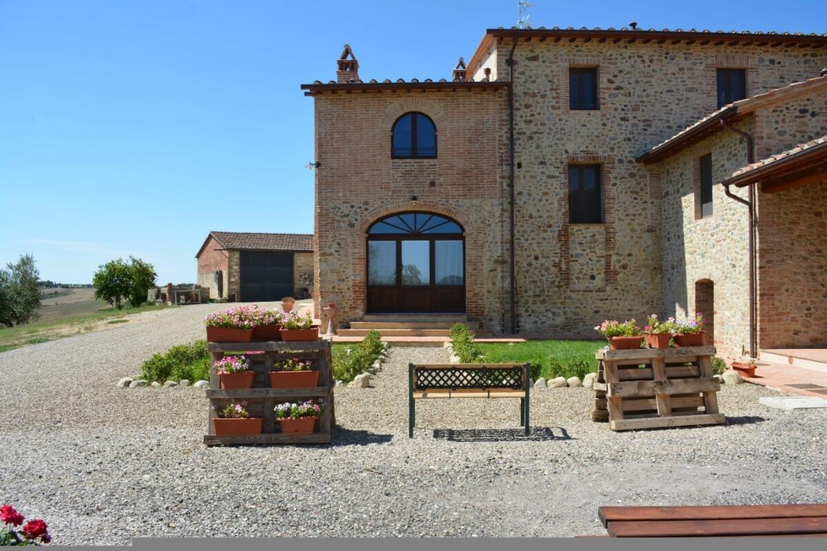 Natale: oltre 2 milioni in agriturismo - 