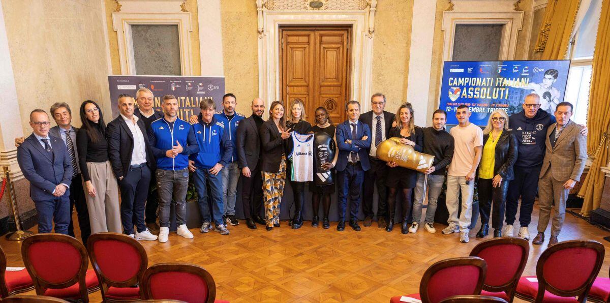 Trieste celebra Nino Benvenuti ai Campionati italiani Assoluti Elite 2025 - 