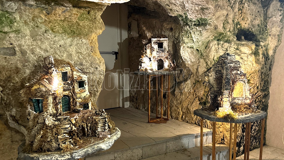 Catanzaro---Presepe-Galleria-San-Giovanni3