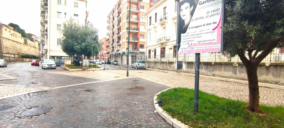 Piazza Lea Garofalo - Crotone (Redazione - 3.12.2025) 6