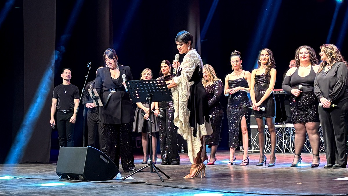 Concerto-Shining-Voices-e-Karima-(Redazione-18.12.2025)-1