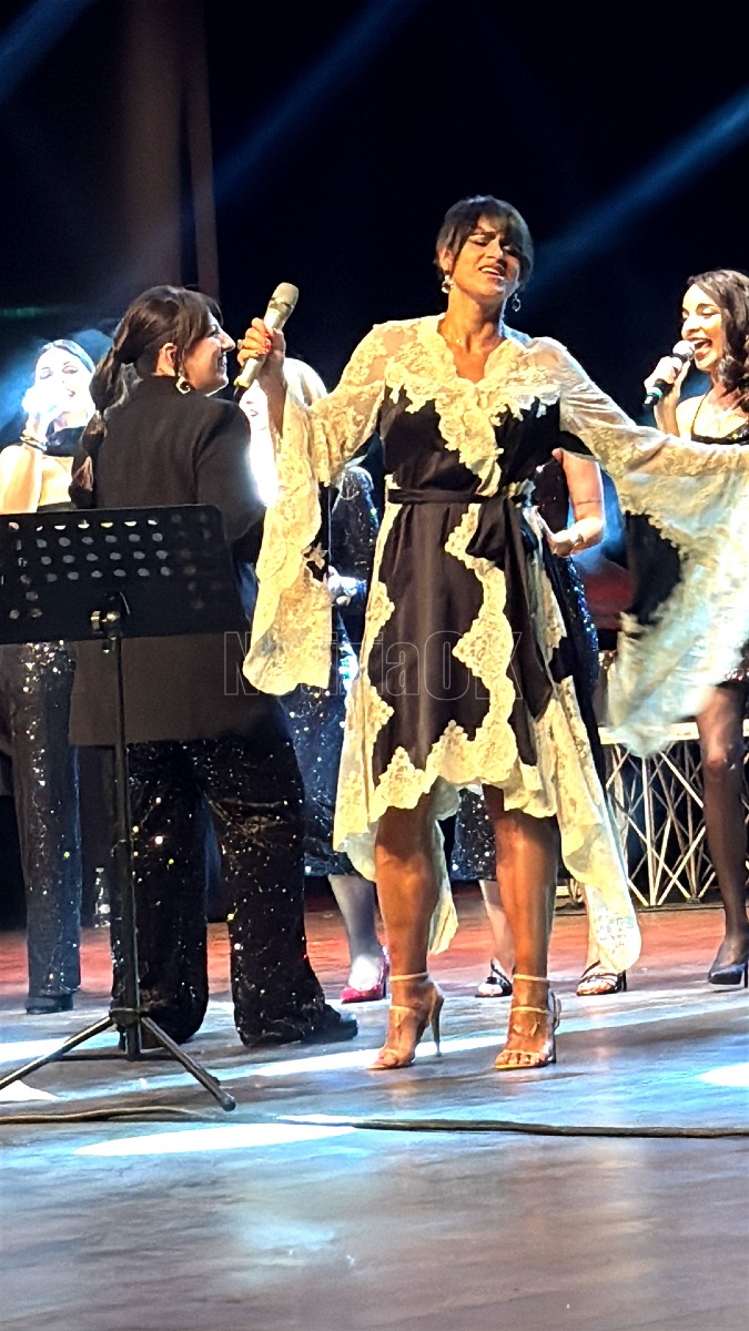 Concerto-Shining-Voices-e-Karima-(Redazione-18.12.2025)-3