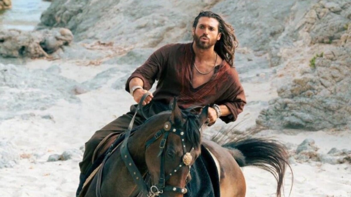 Arrestato a Istanbul Can Yaman - 