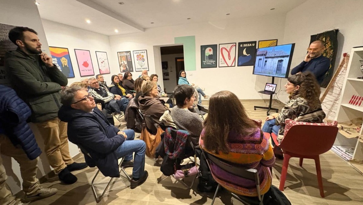 Pallagorio, proiettato al Muzé Spazio Arbëria il documentario “Genius loci as a drifter”  - 