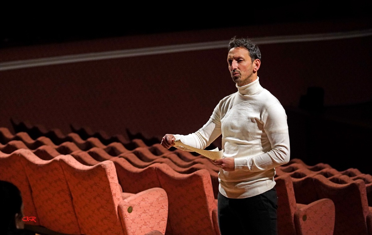 “La nave teatro” al Politeama di Catanzaro: successo per le visite guidate drammatizzate - 