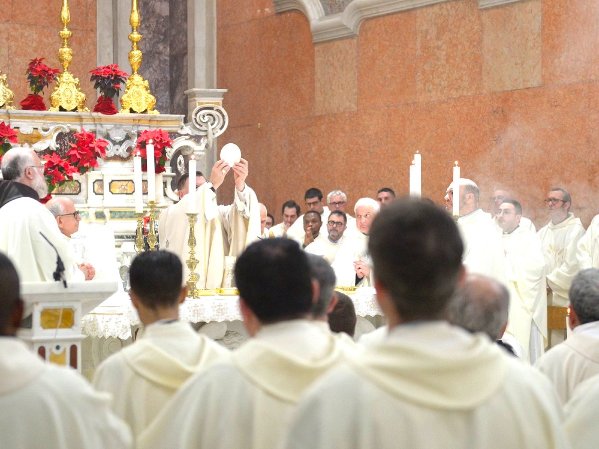 Catanzaro, chiuso il Giubileo diocesano 2025 con la Santa Famiglia - 