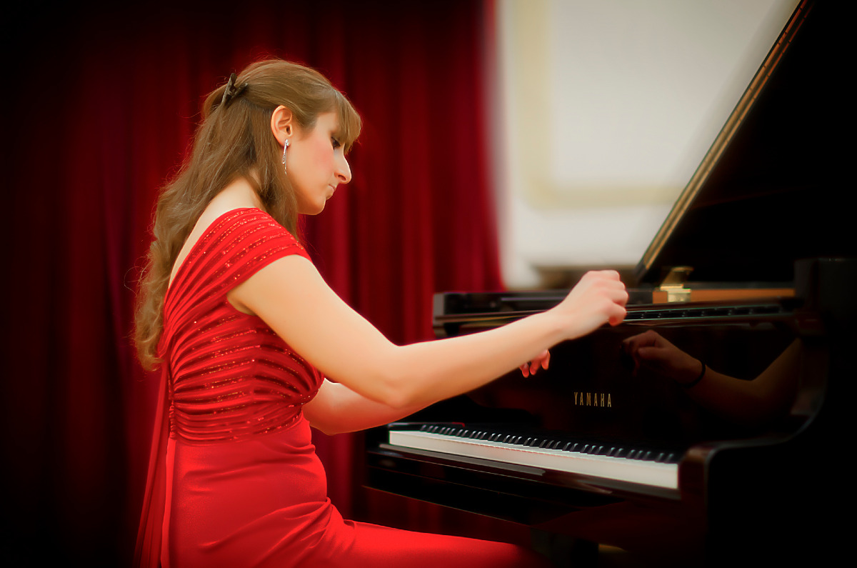 Cosenza - Giusy Caruso apre l'edizione 2026 di Aperinchiostro d'inverno - 