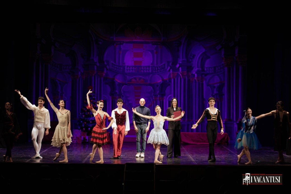 “Lo Schiaccianoci” incanta Lamezia Terme - 