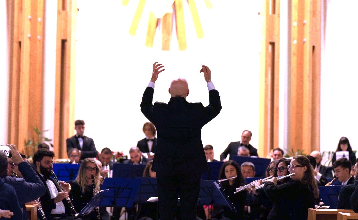 Crotone, grande successo per il concerto dell’Orchestra di Fiati “I Pitagorici” - 