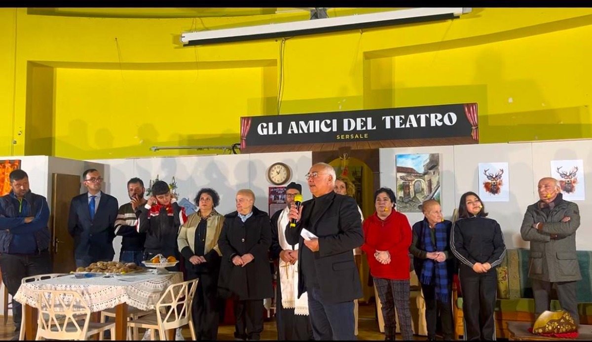 Seducono i "Cornetti" messi in scena dagli Amici del Teatro di Sersale  - 