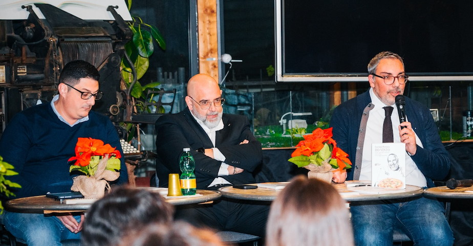 Cosenza - Lorenzo fortuna si racconta con il suo libro - 