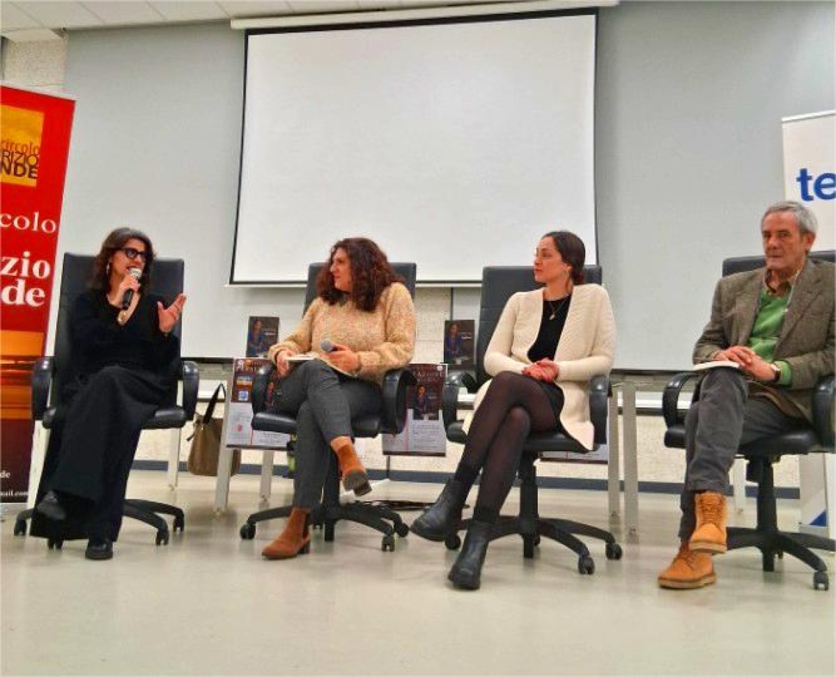 Diamante celebra la poesia con la presentazione di "Ogulnar" di Luciana De Palma - 