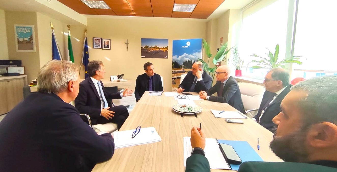 Imprese, confronto tra Regione e Unindustria Calabria: sul tavolo le misure a sostegno - 