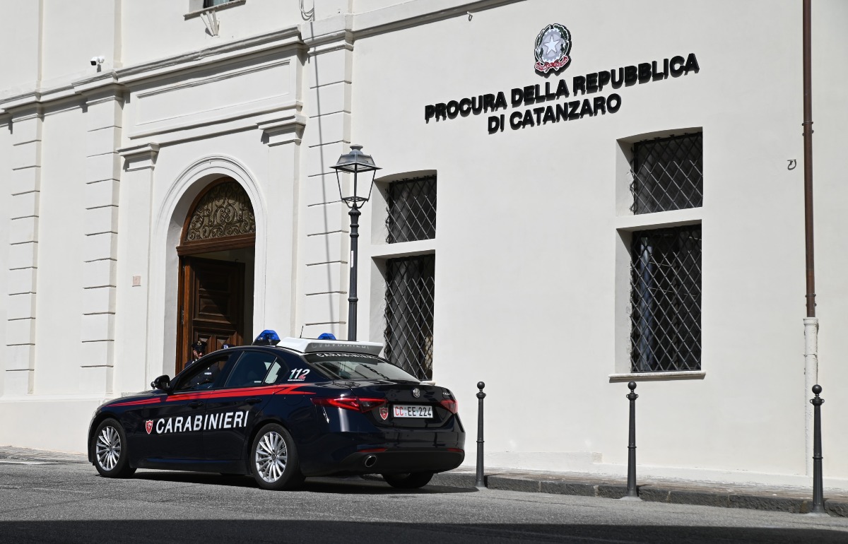 Duplice omicidio di Squillace, nuovi arresti: provvedimento per due boss già al 41 bis - 