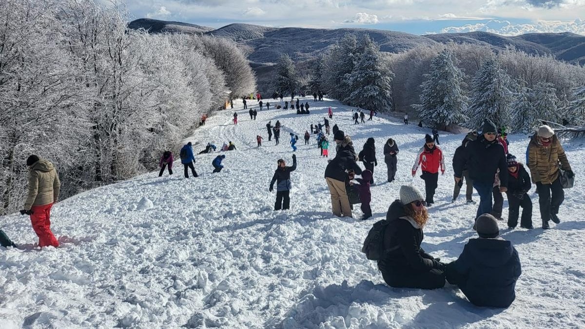 Camigliatello Silano, apre la pista rossa degli impianti del Tasso - 