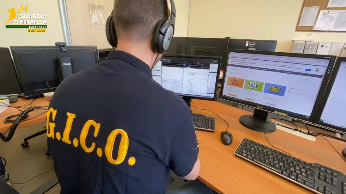 (VIDEO) Sequestrati beni per oltre 7 milioni di euro a soggetto legato alla cosca Arena - 