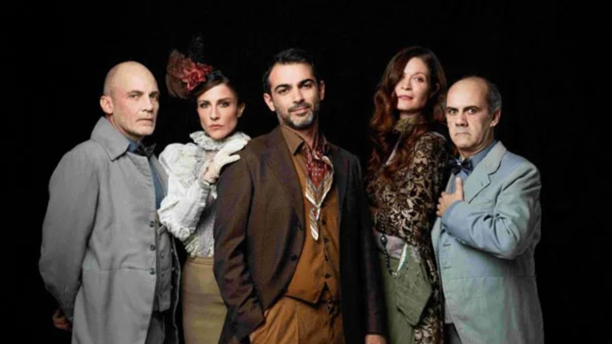 “Uno, nessuno, centomila” al Teatro Apollo - 