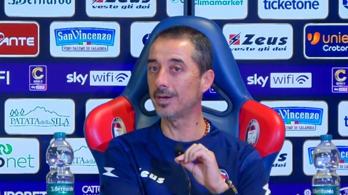 #CosenzaCrotone | Longo: “È il momento di fare cose diverse per ottenere cose diverse” - 
