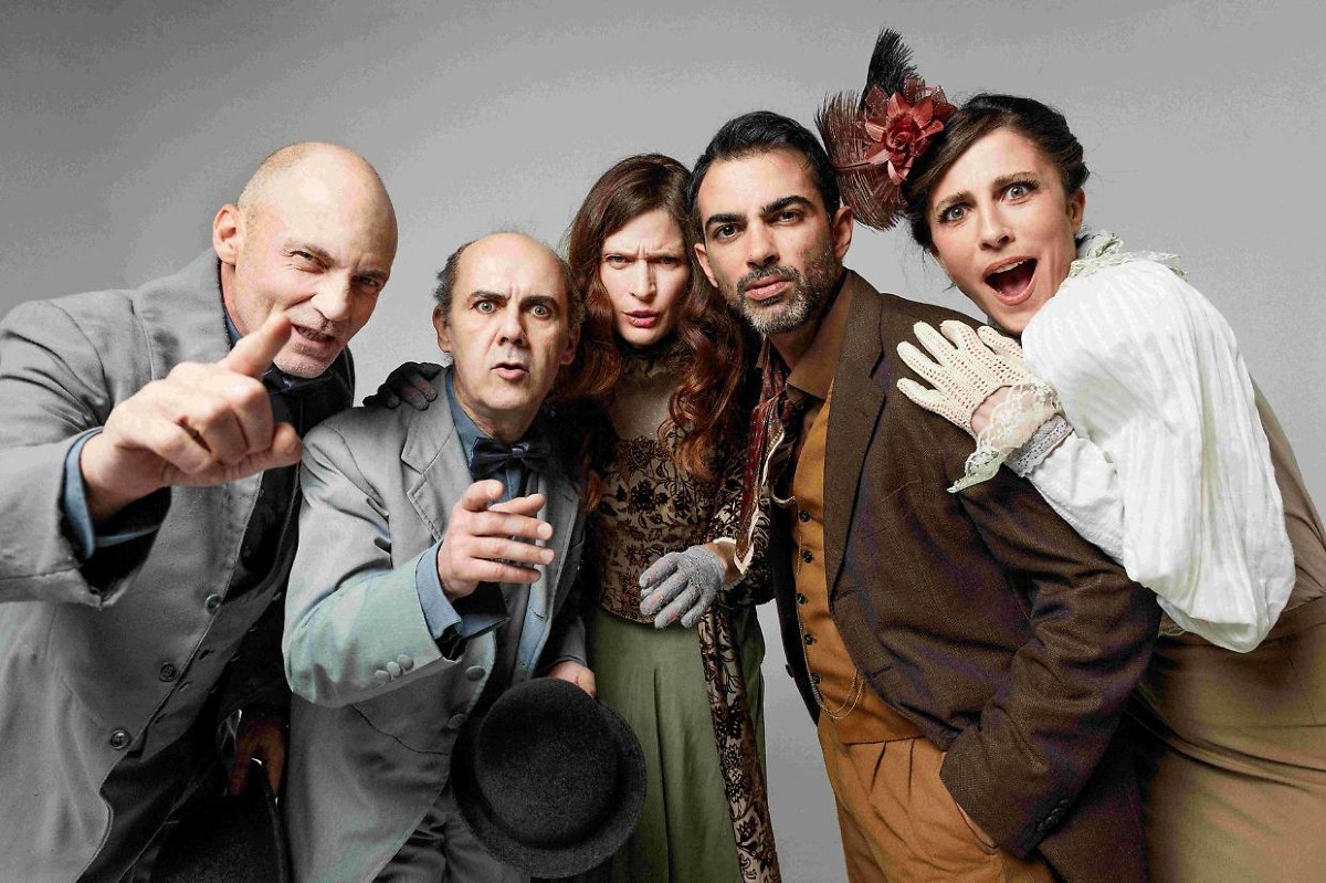 Cosenza, "Uno, Nessuno e Centomila" fa tappa al Teatro Rendano - 