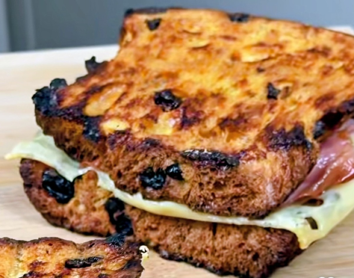 Un morso al sapore - Un sandwich con il panettone - 