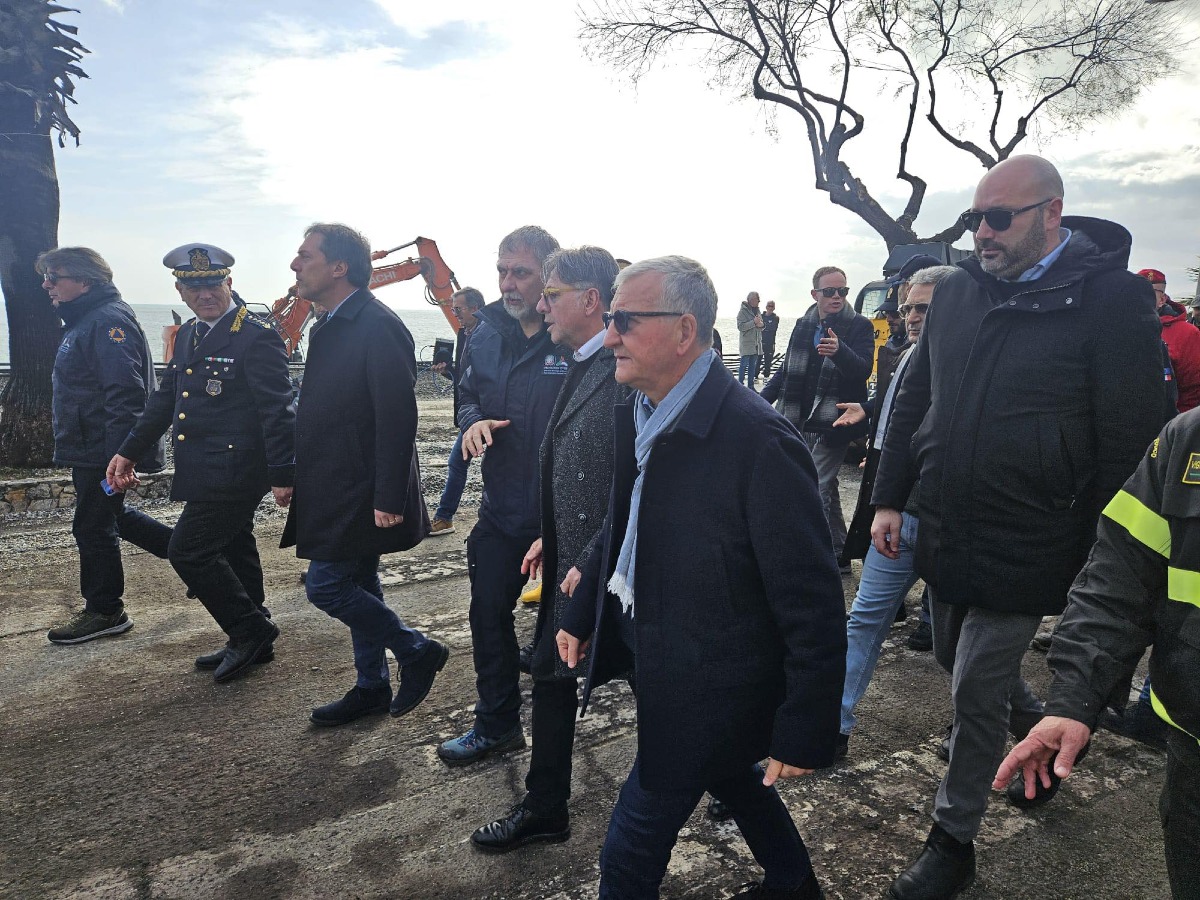 Alluvione a Catanzaro, il Comune incontra i commercianti per orientarsi tra i ristori - 