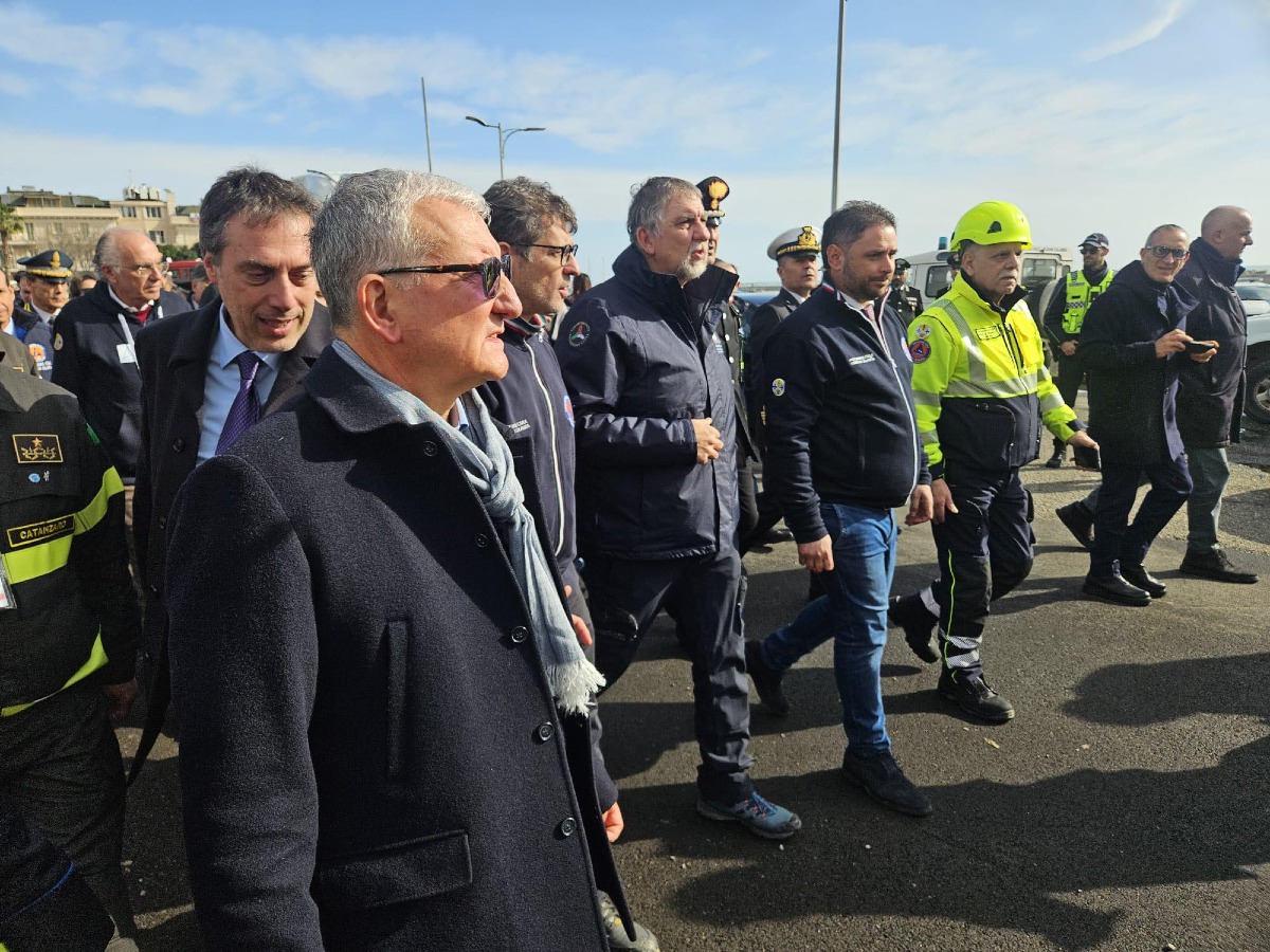 Uragano Harry, Catanzaro rialza la testa: “Nessun ferito, questo era l’obiettivo principale” - 