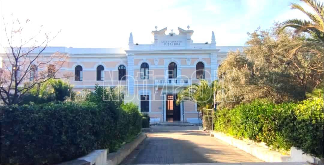 Riscaldamento ripristinato al Liceo Classico "Pitagora" di Crotone - 