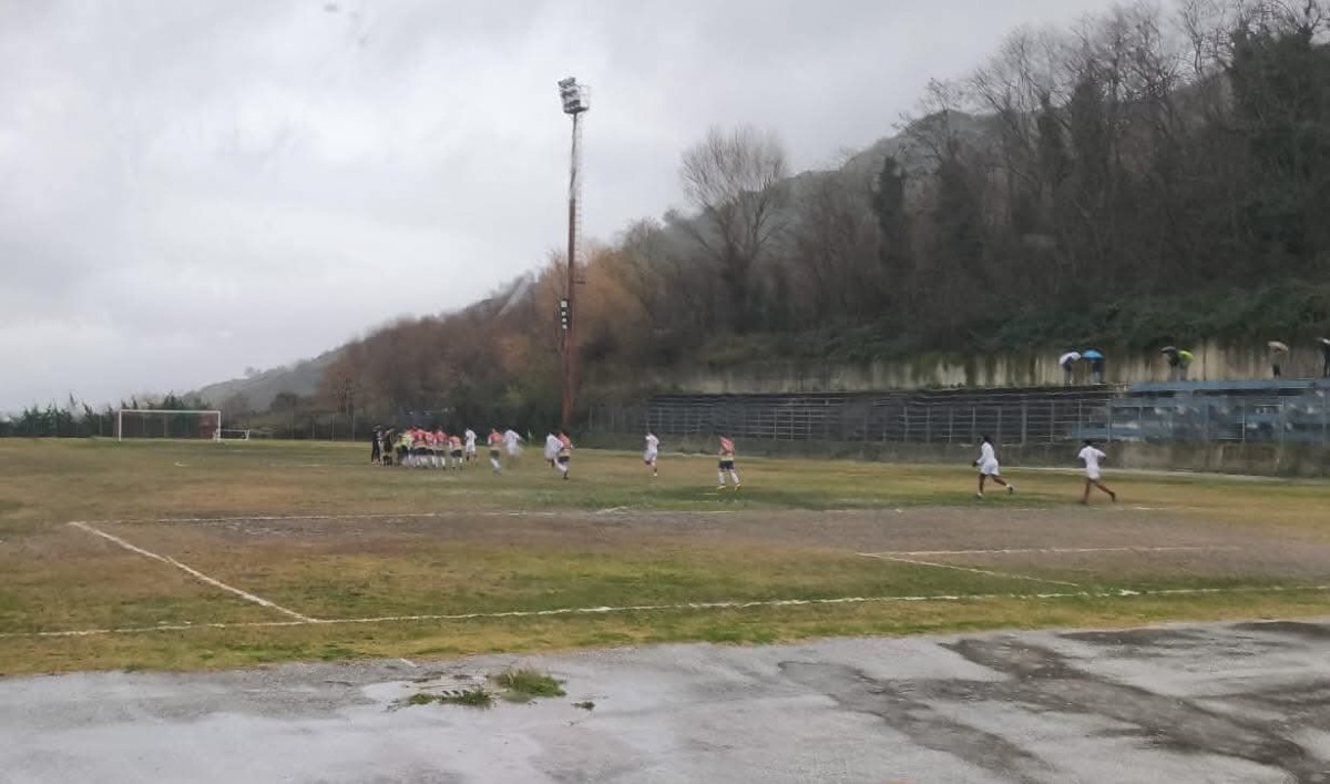Calcio, Morrone: 2-1 al Campora e vetta sempre salda - 