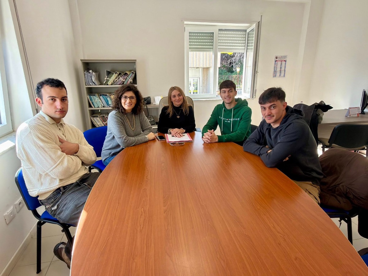 Castrolibero rafforza il Welfare: riunione operativa e nuovo impulso ai servizi sociali - 