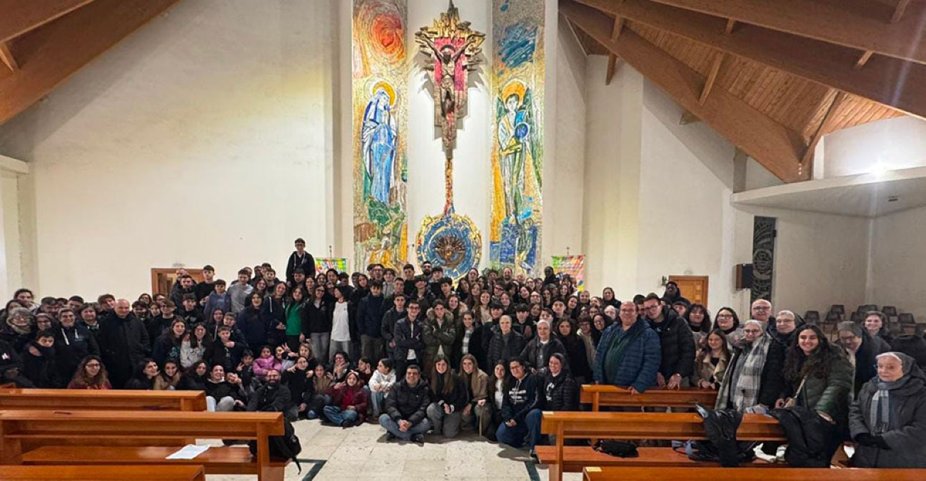 “Don Bosco non ti manderà mai via”: la Veglia regionale dei giovani salesiani a Lamezia Terme - 