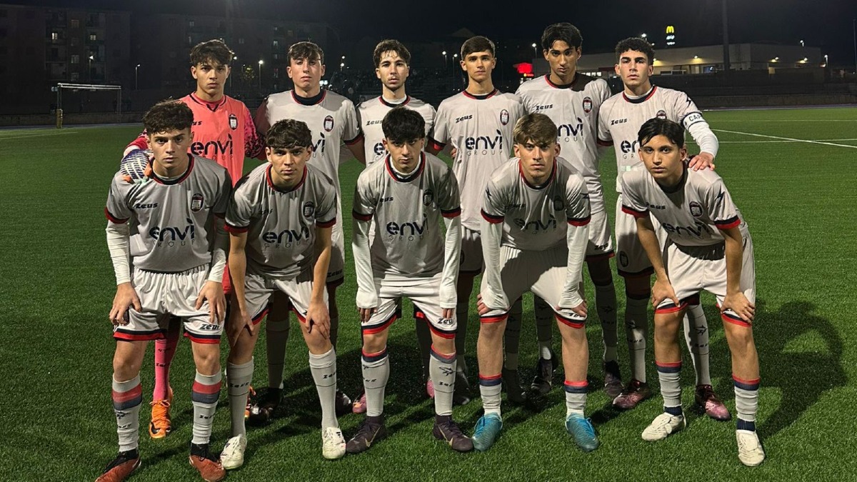 Under 17 | Riscatto Crotone: Casarano ko 2-0, squaletti all’ottavo posto - 
